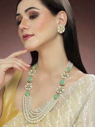 Karatcart Pearl Beaded Light Green Carved Stone Kundan Rani Haar Necklace Set