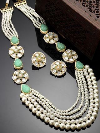 Karatcart Pearl Beaded Light Green Carved Stone Kundan Rani Haar Necklace Set